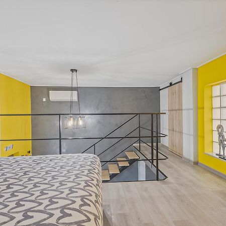 Kyma Holiday Loft 아르테미다 외부 사진