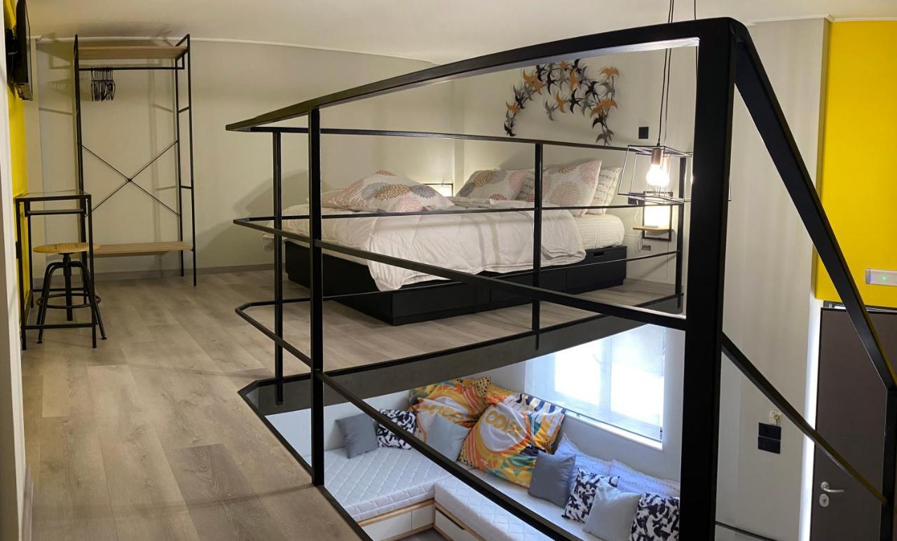 Kyma Holiday Loft 아르테미다 외부 사진