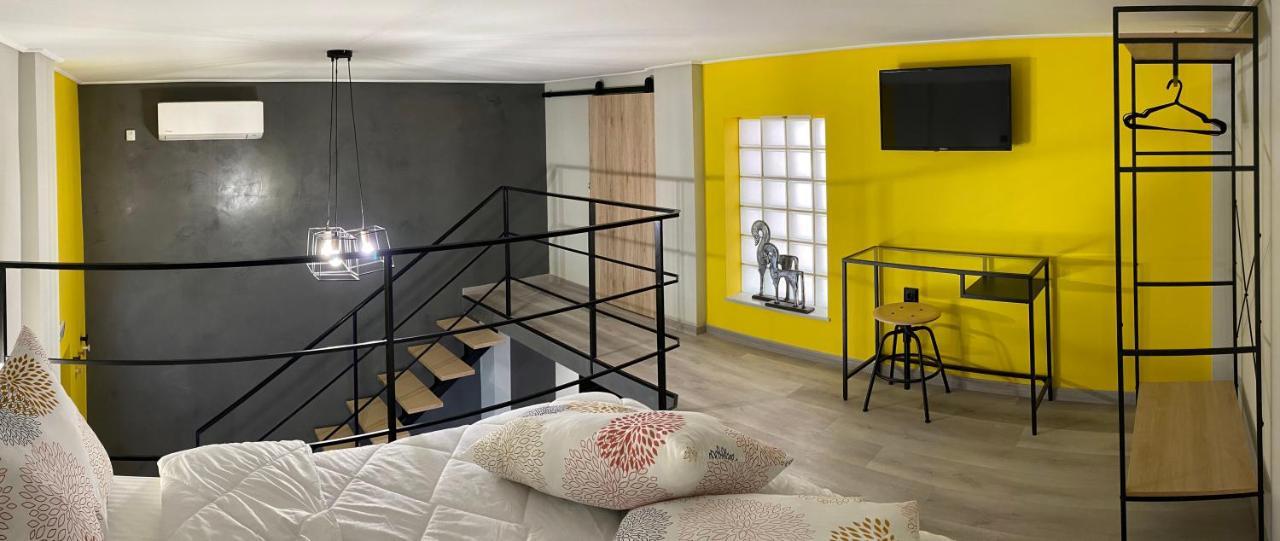 Kyma Holiday Loft 아르테미다 외부 사진